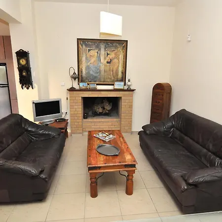 Ocean Village Apartment